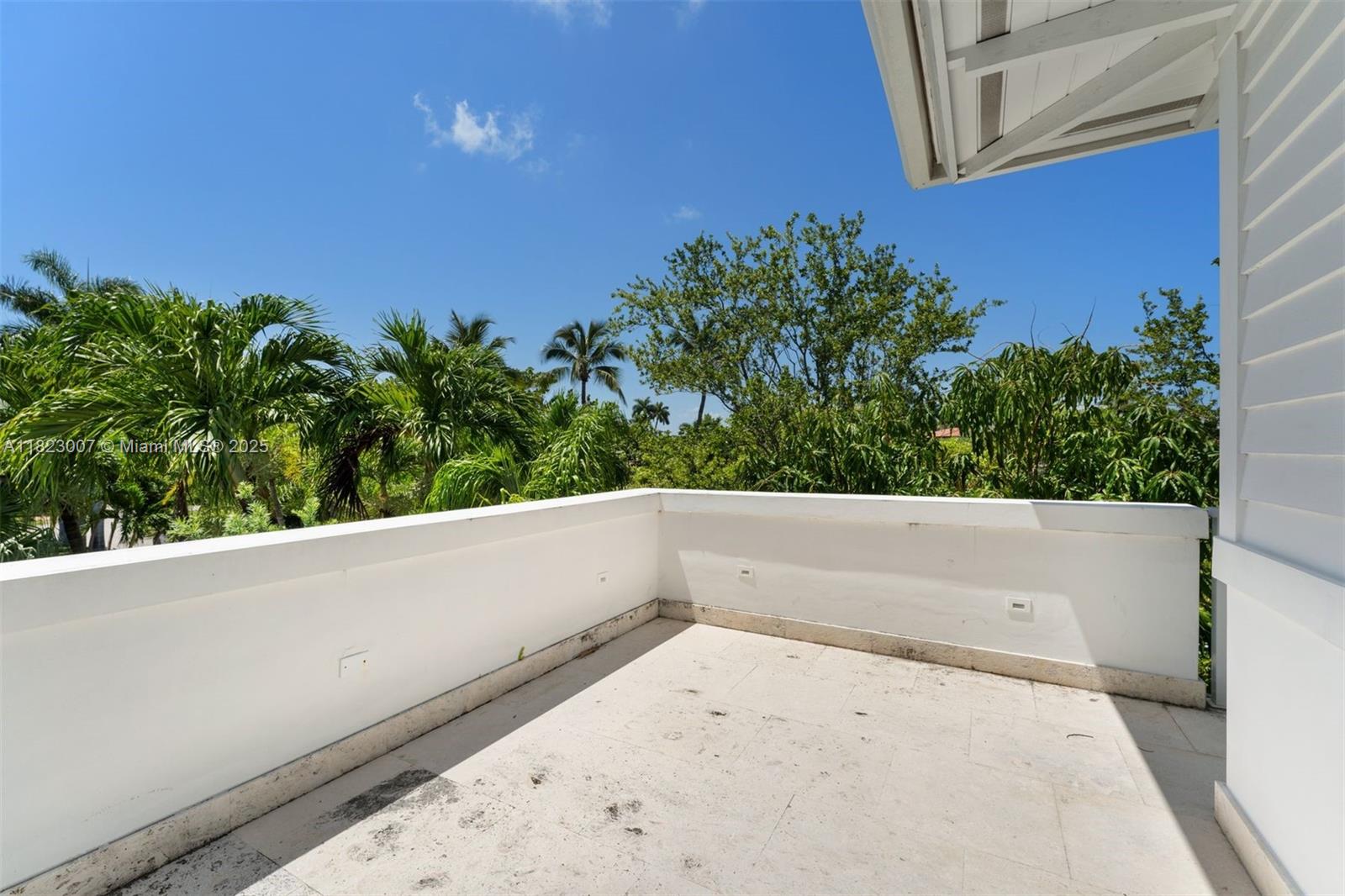 TROPICAL ISLE HOMES SUB 4 - Residential