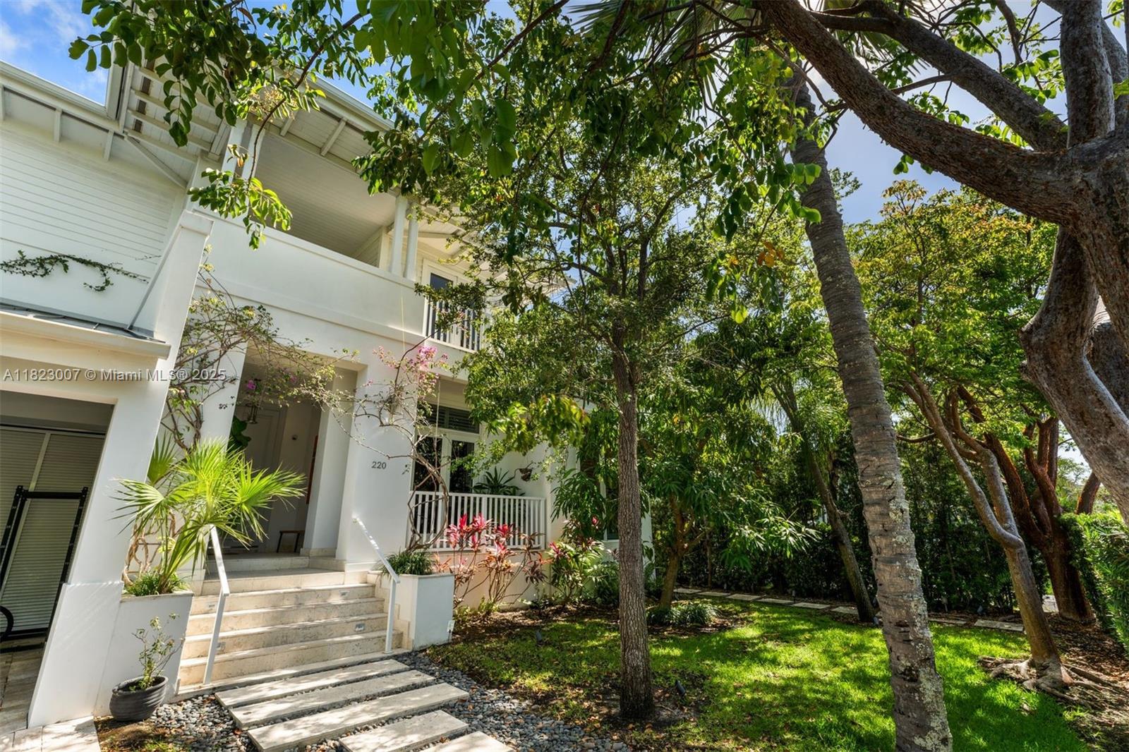 TROPICAL ISLE HOMES SUB 4 - Residential