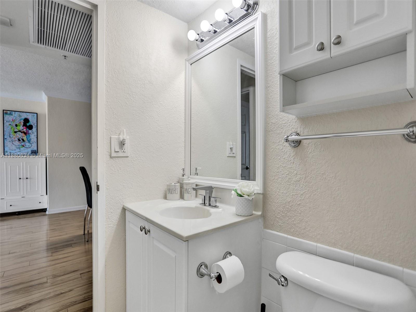 WAVE CONDO - Residential Lease