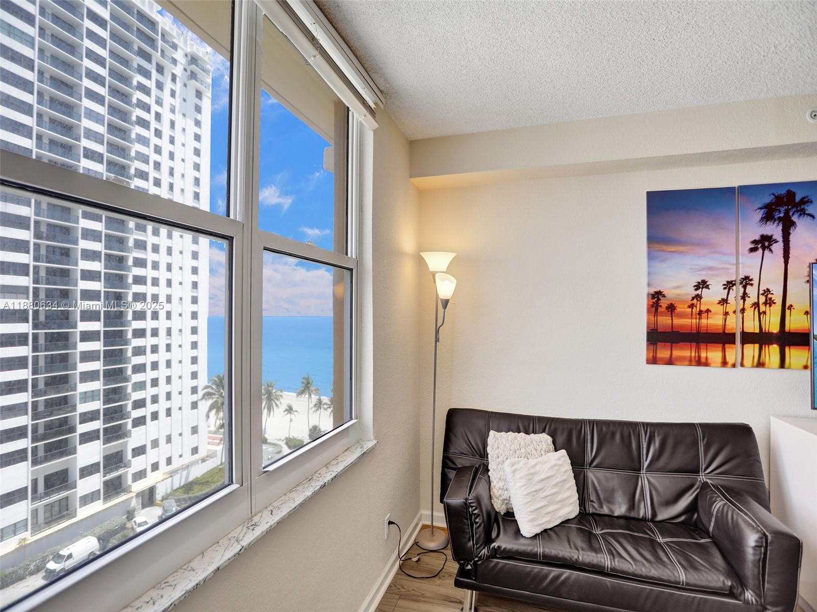 WAVE CONDO - Residential Lease