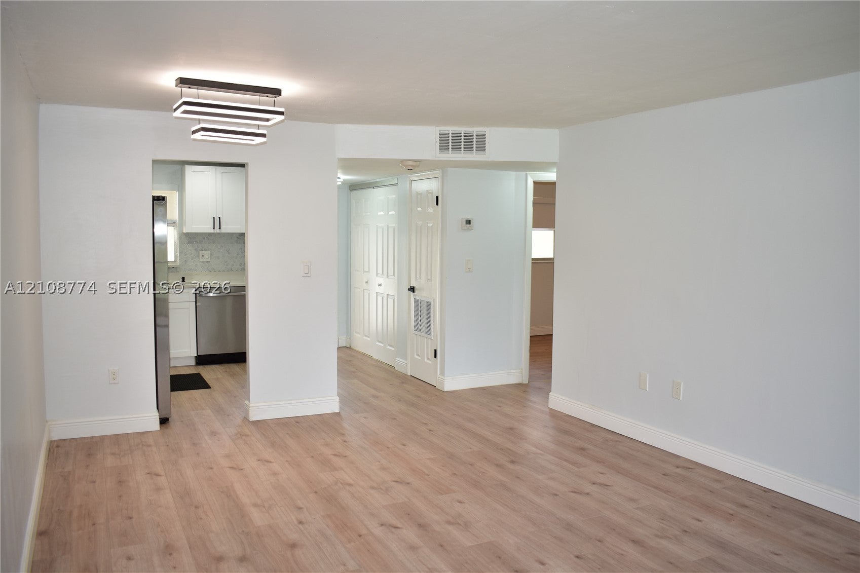 2780 N Pine Island Rd 211