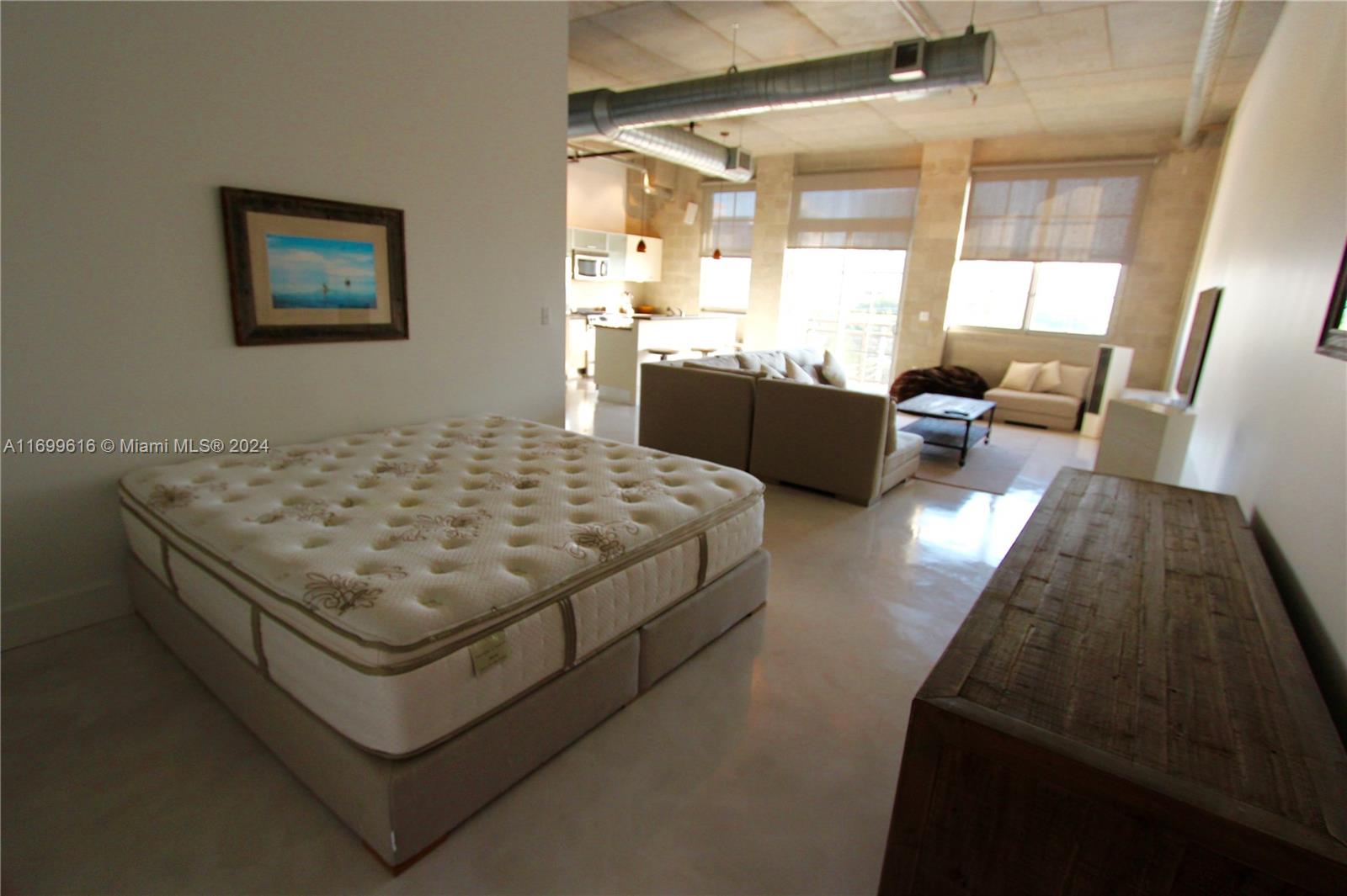 MILL CONDO - Residential