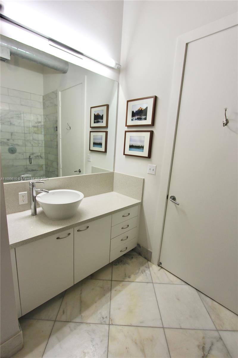 MILL CONDO - Residential