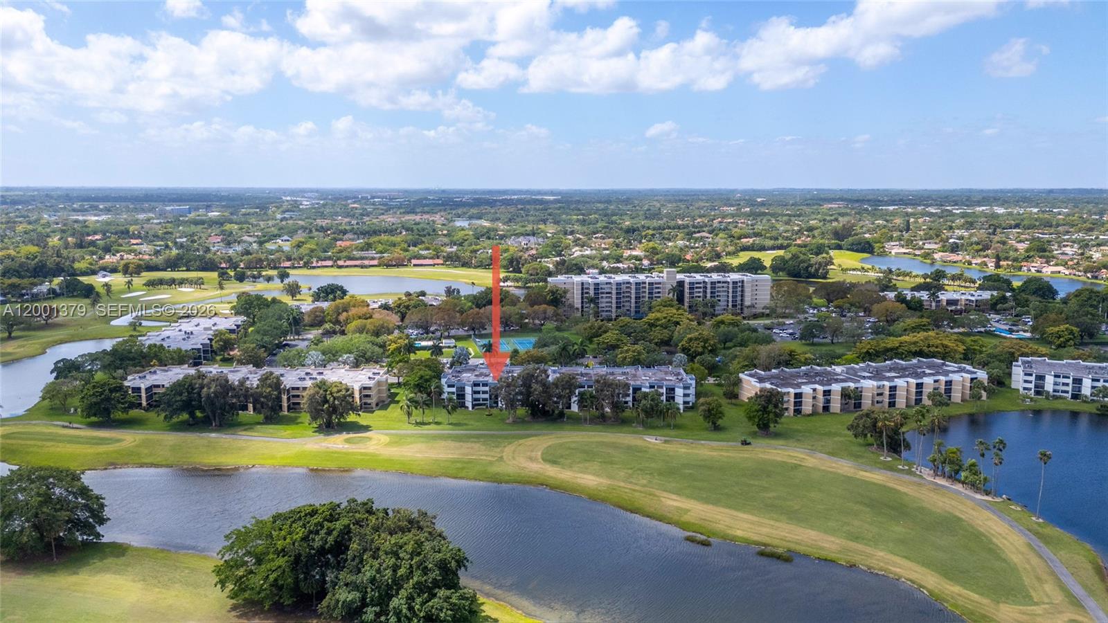 BLDG 6 OF COUNTRY CLUB AP - Residential