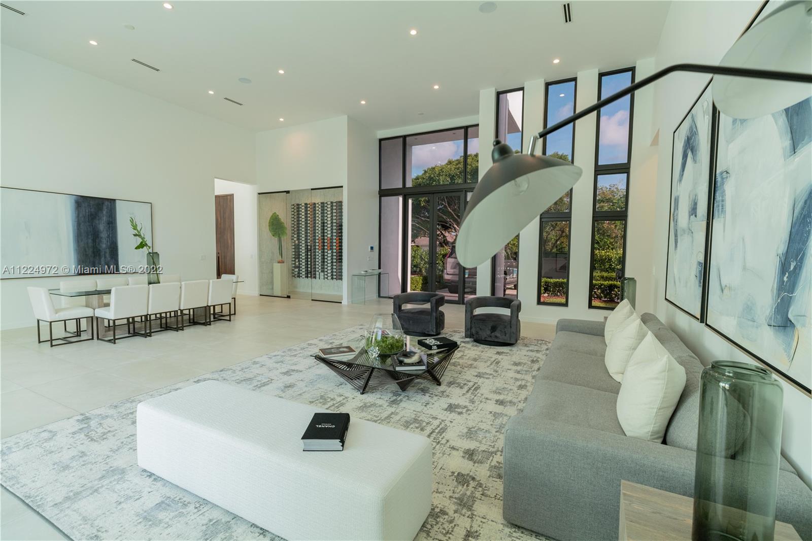 TOWN & RANCH ESTATES - Residential