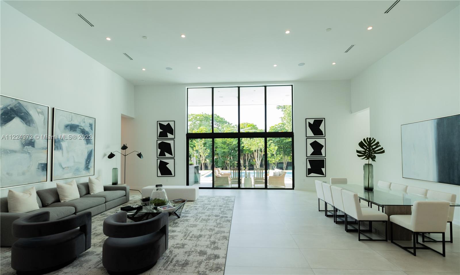 TOWN & RANCH ESTATES - Residential