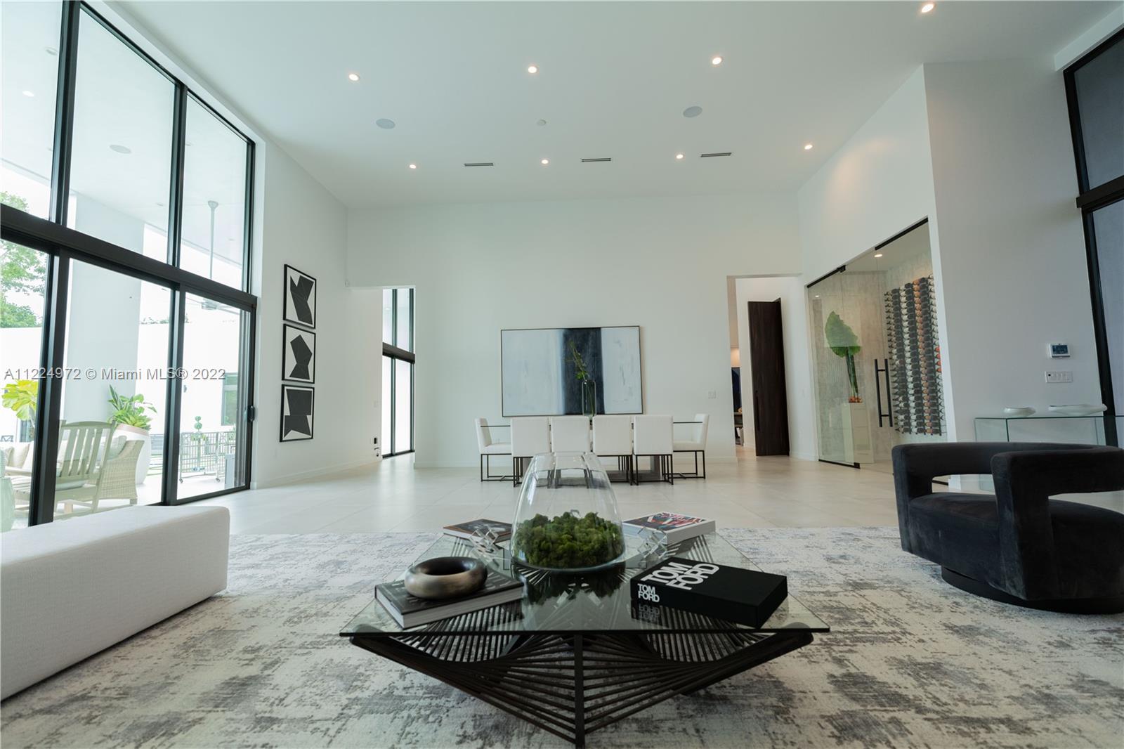 TOWN & RANCH ESTATES - Residential