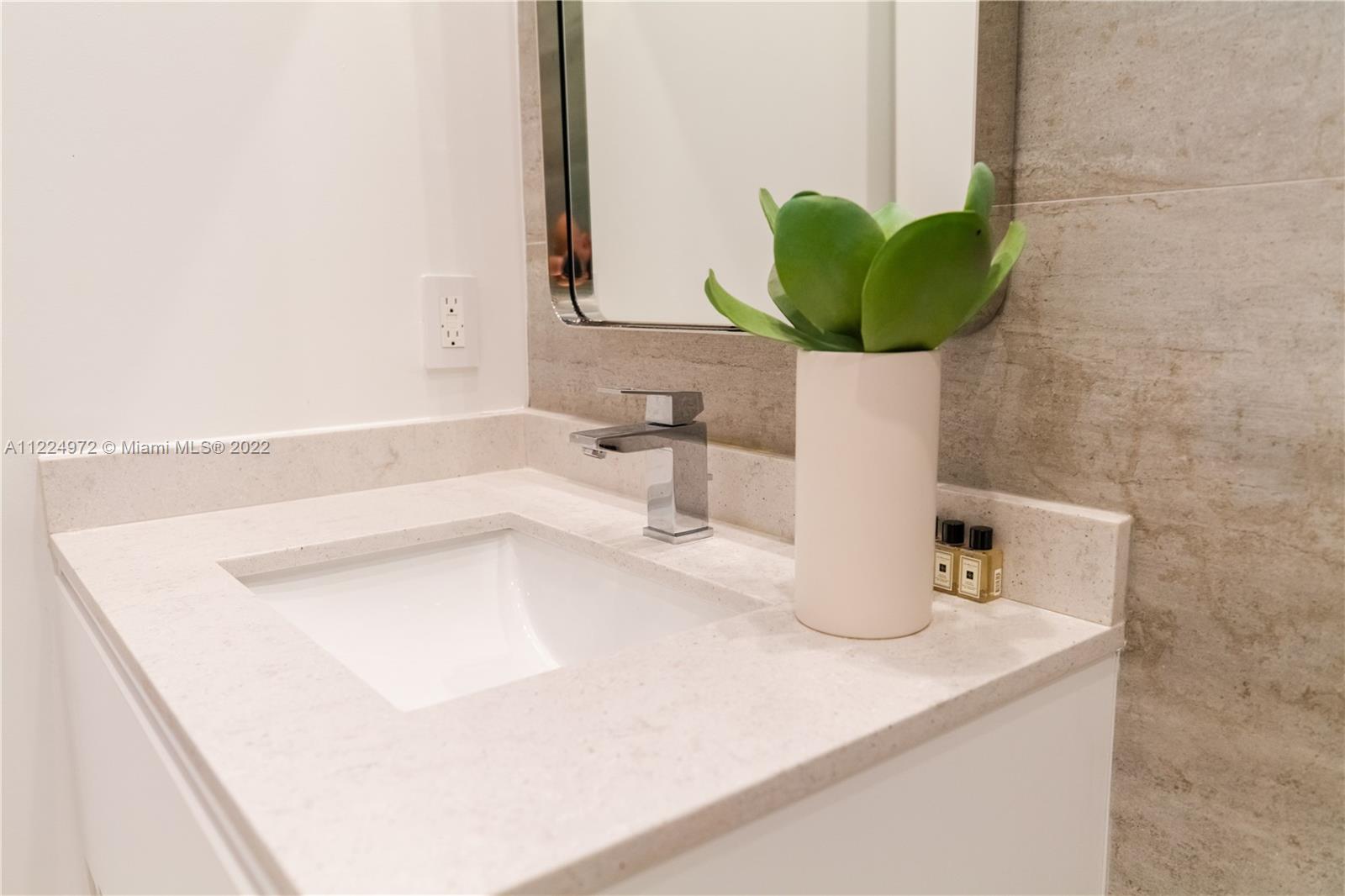 TOWN & RANCH ESTATES - Residential