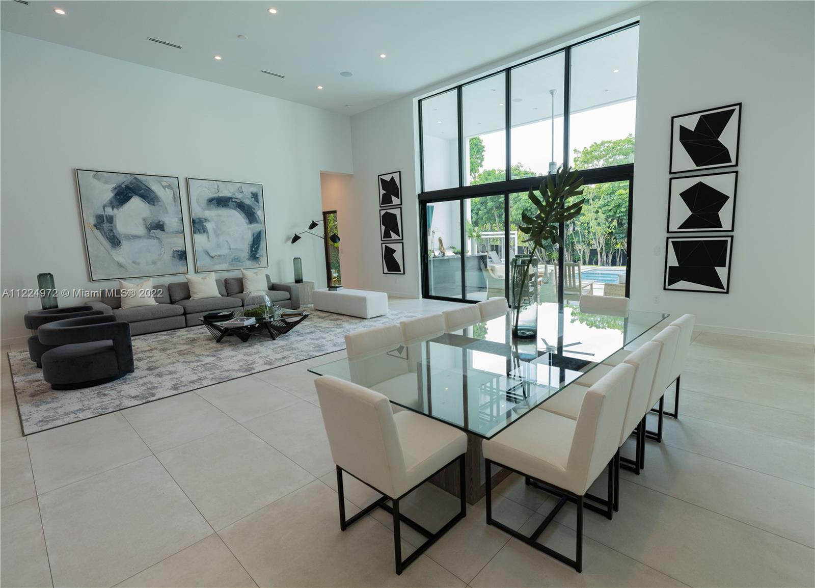 TOWN & RANCH ESTATES - Residential