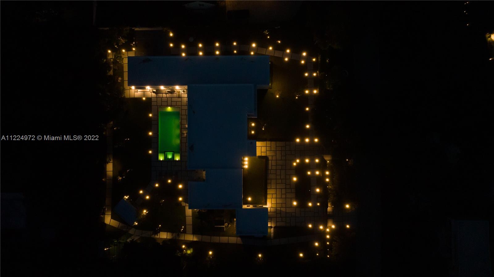 TOWN & RANCH ESTATES - Residential