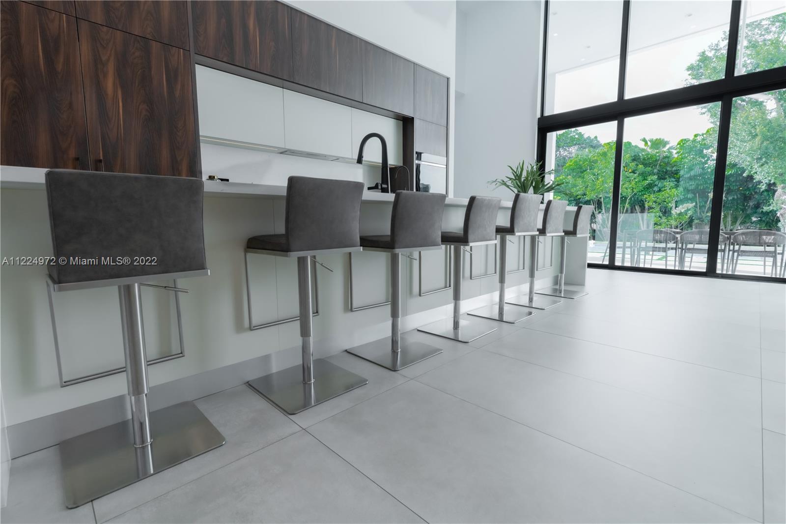 TOWN & RANCH ESTATES - Residential