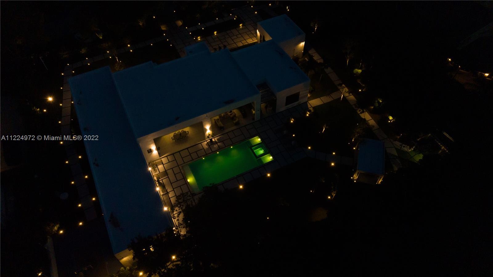 TOWN & RANCH ESTATES - Residential