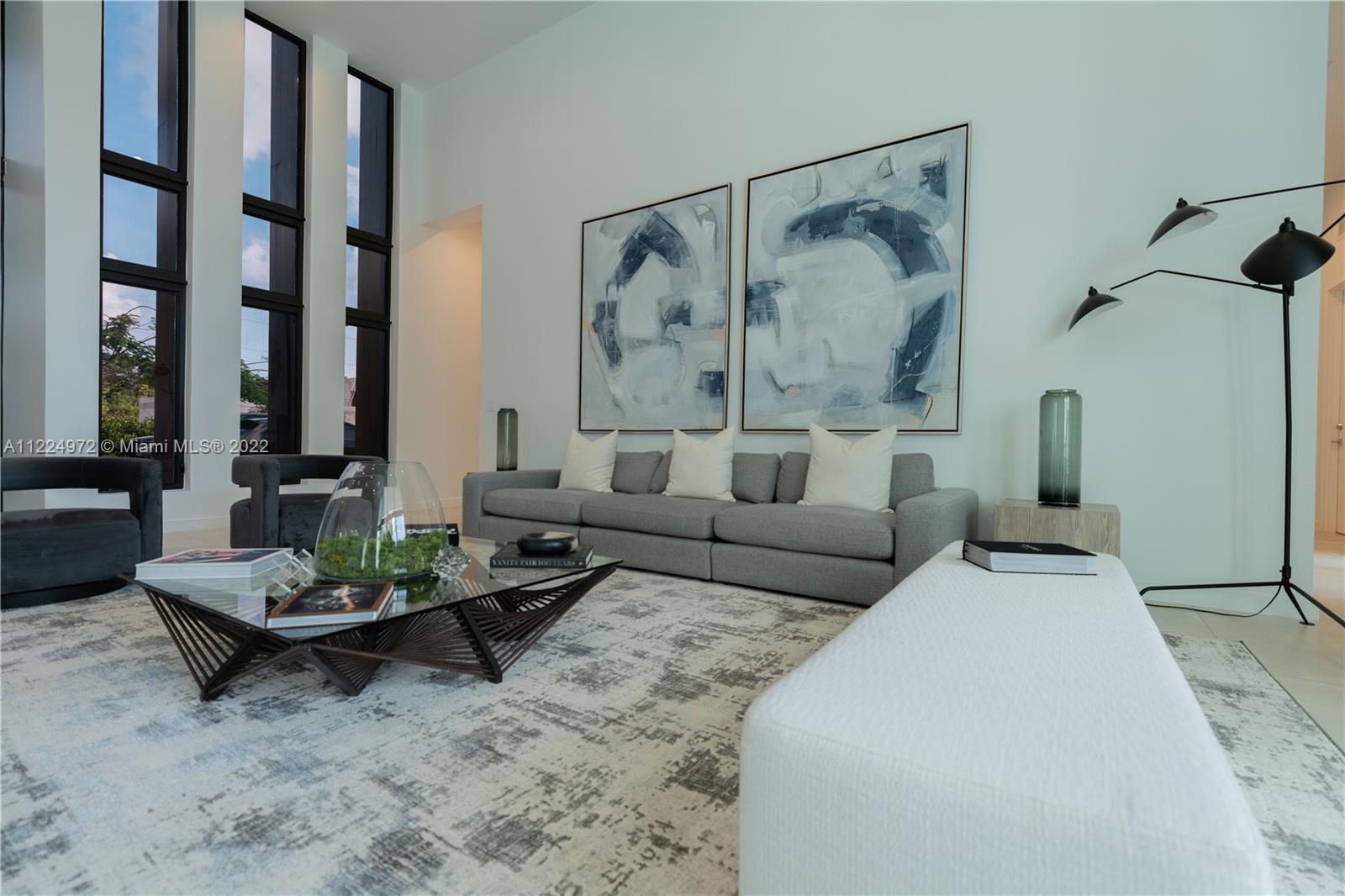 TOWN & RANCH ESTATES - Residential