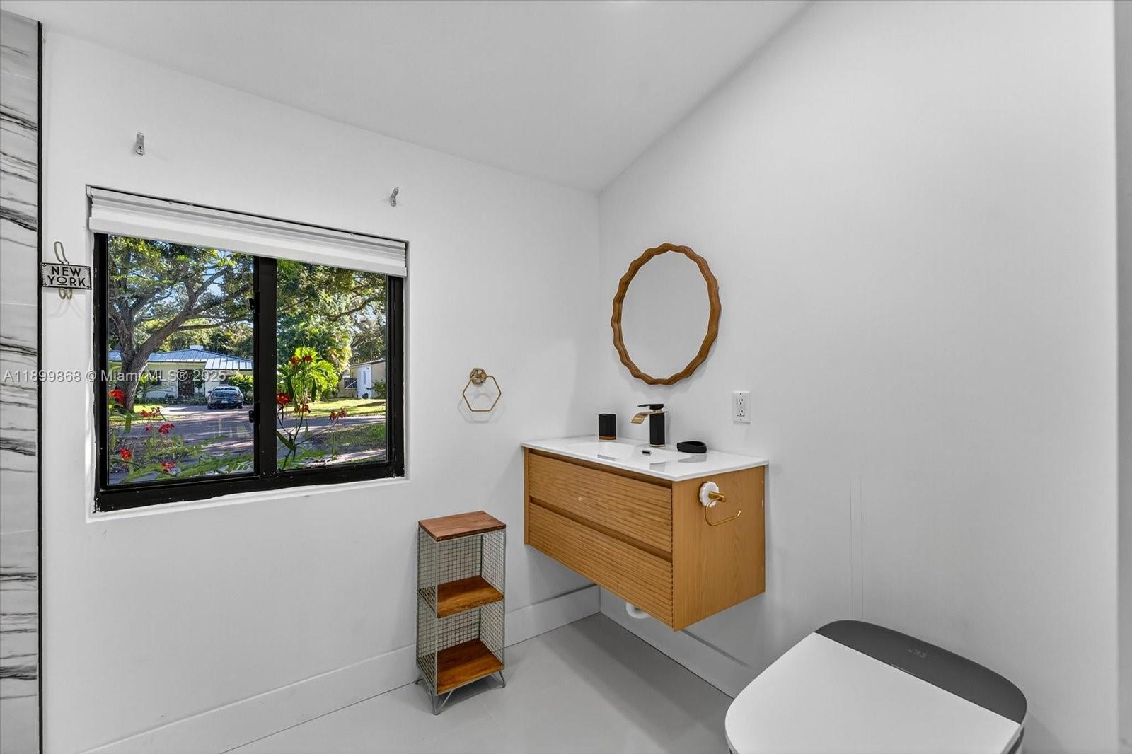 DUNNINGS MIAMI SHORES EXT - Residential Lease