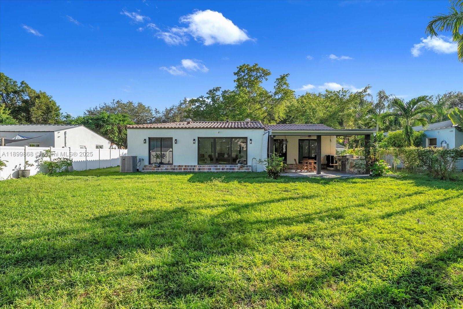 DUNNINGS MIAMI SHORES EXT - Residential Lease