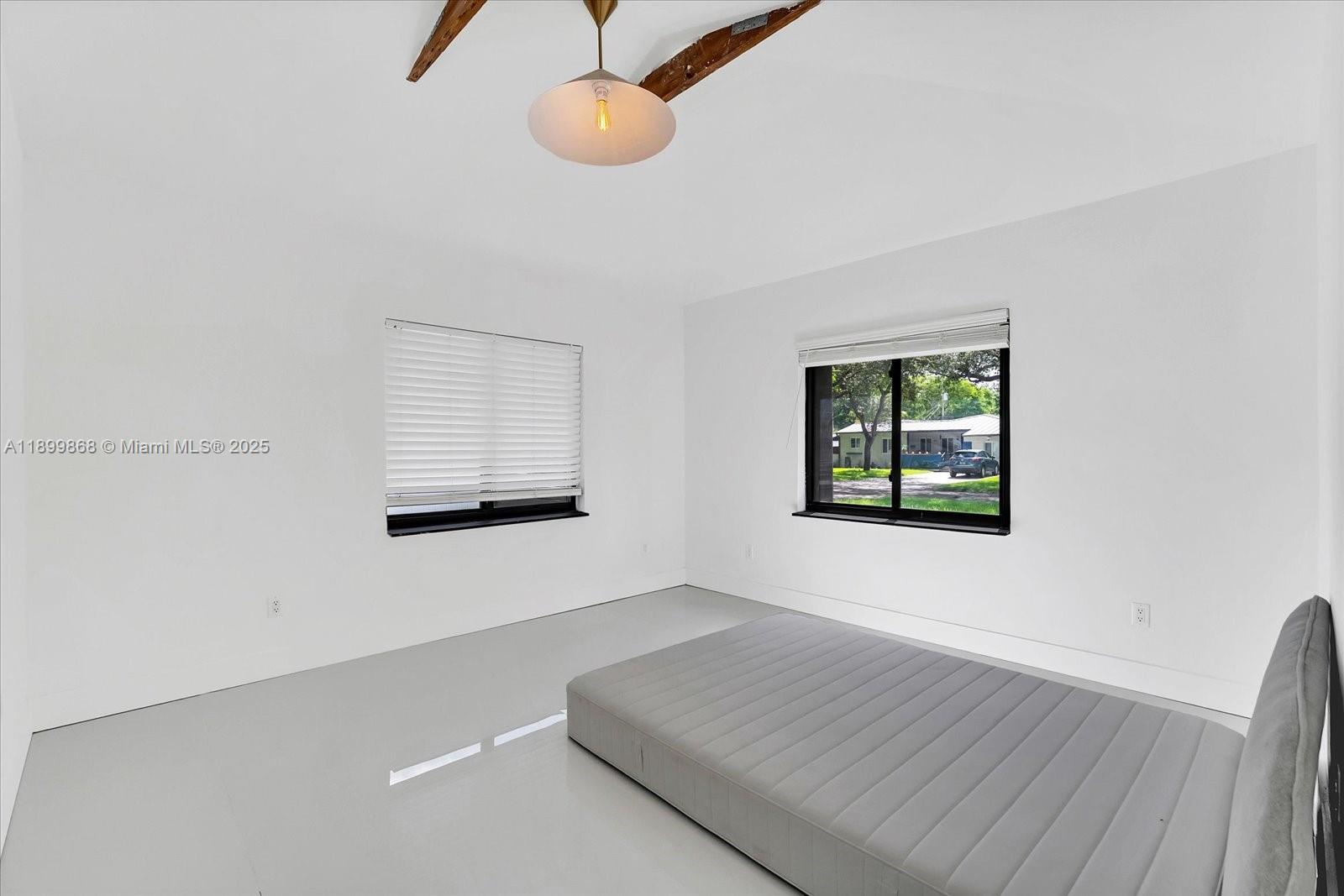 DUNNINGS MIAMI SHORES EXT - Residential Lease