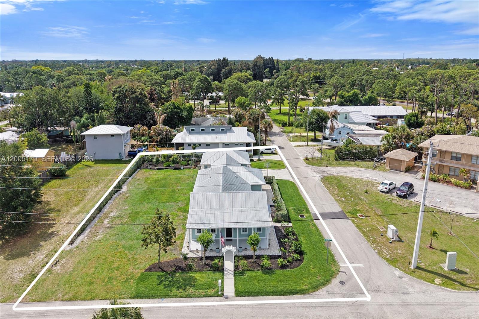 SALERNO SHORES - Residential