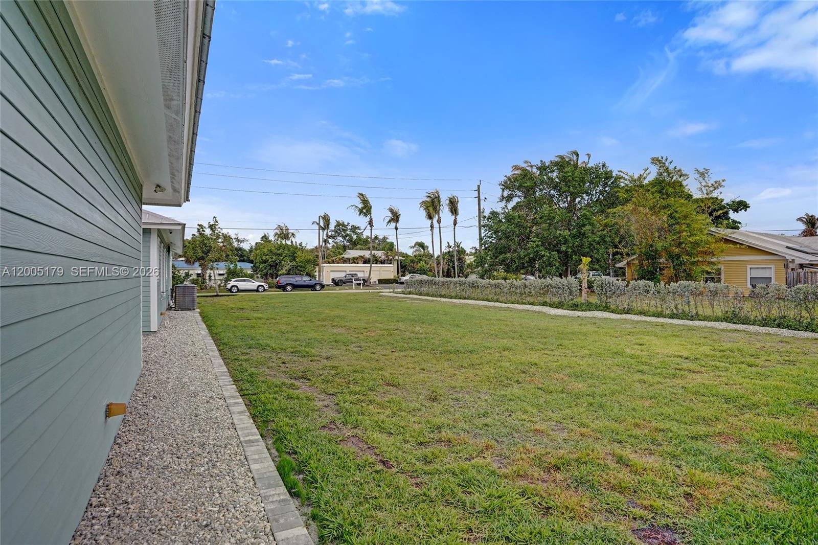 SALERNO SHORES - Residential