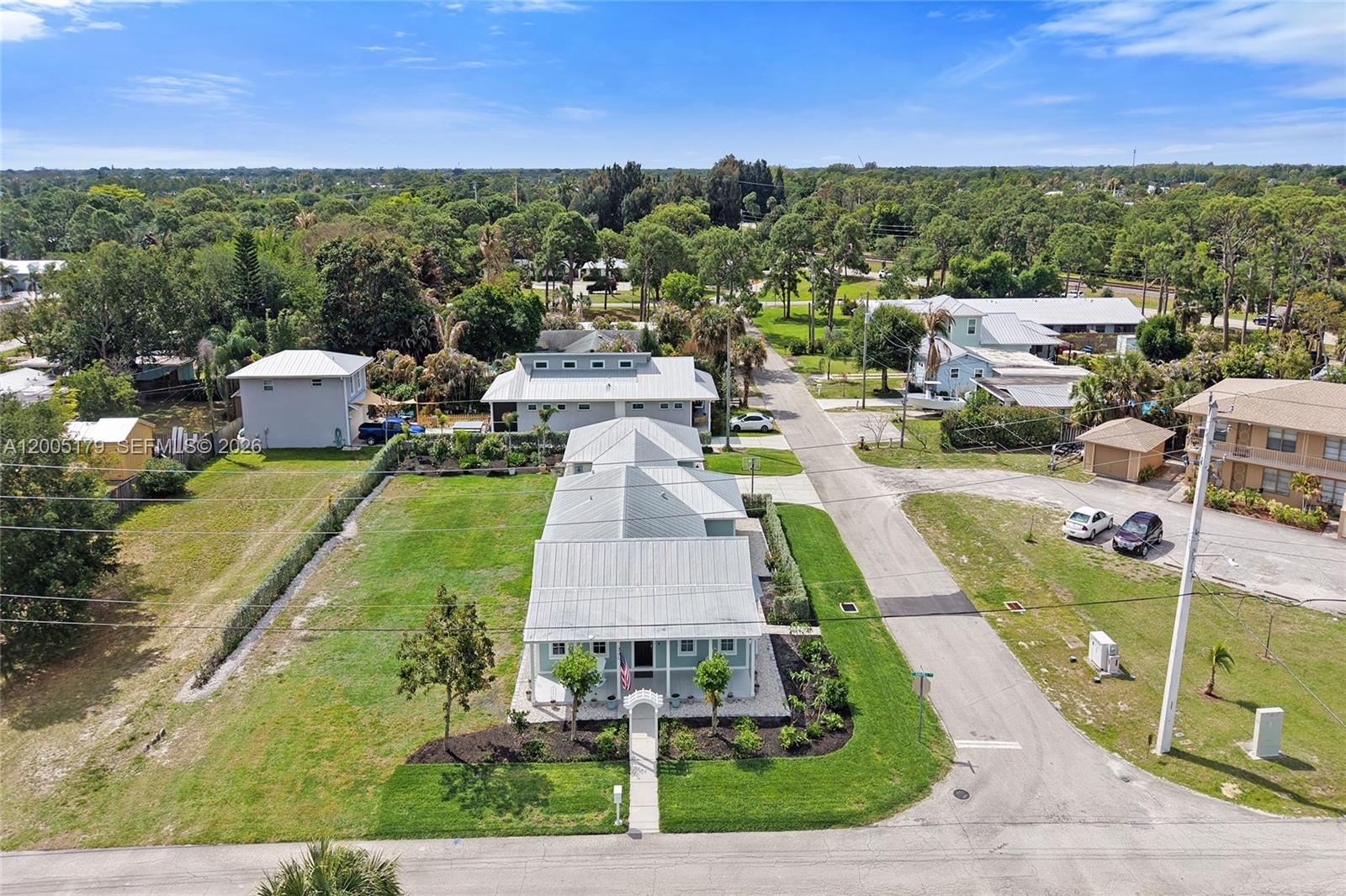 SALERNO SHORES - Residential