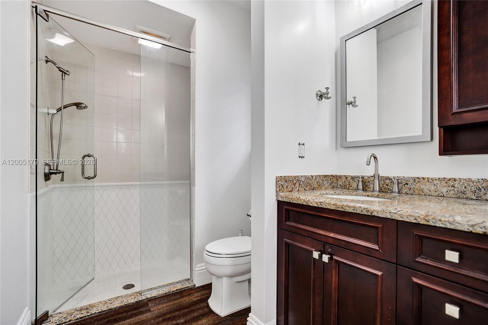 SALERNO SHORES - Residential