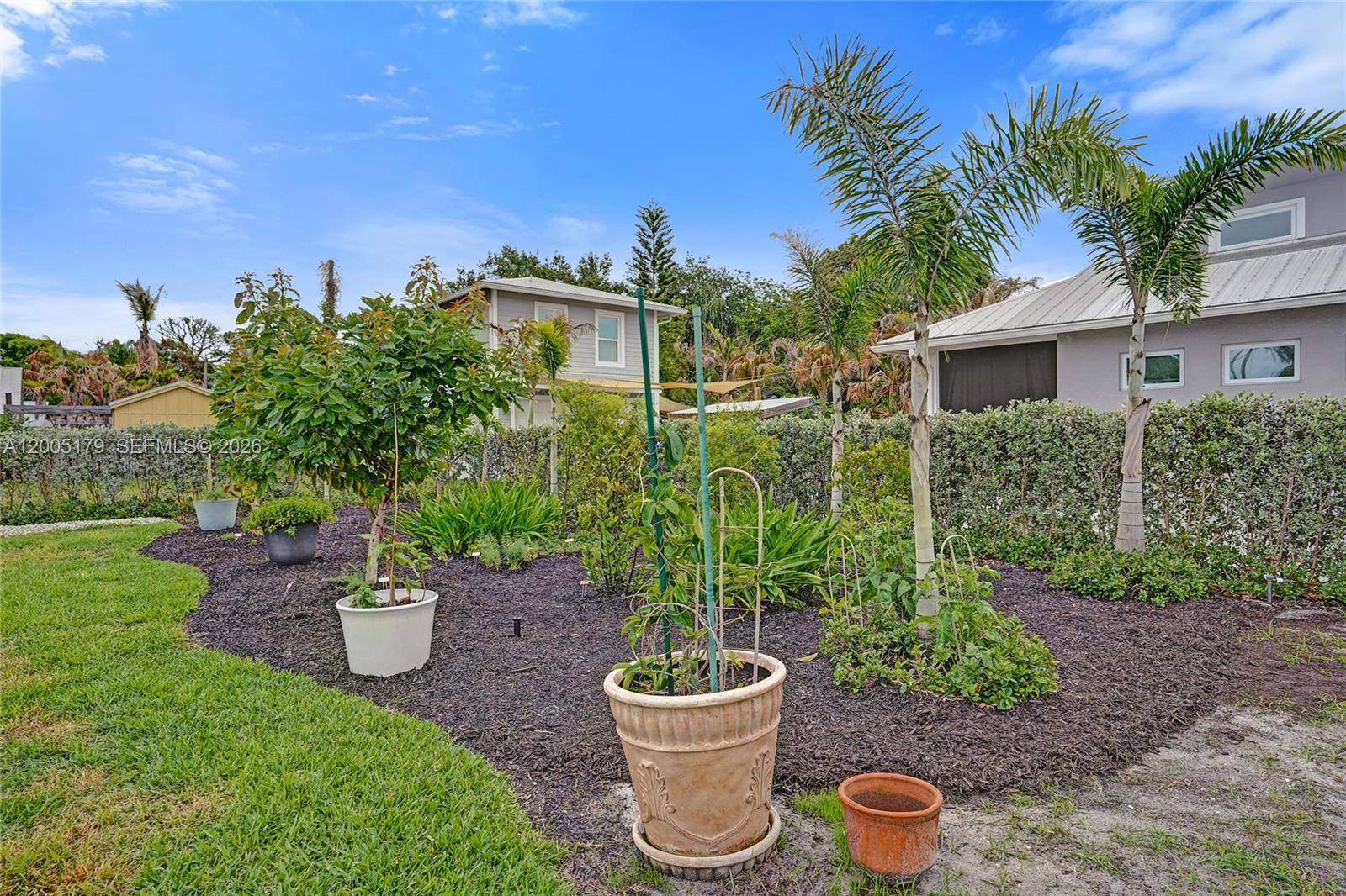 SALERNO SHORES - Residential