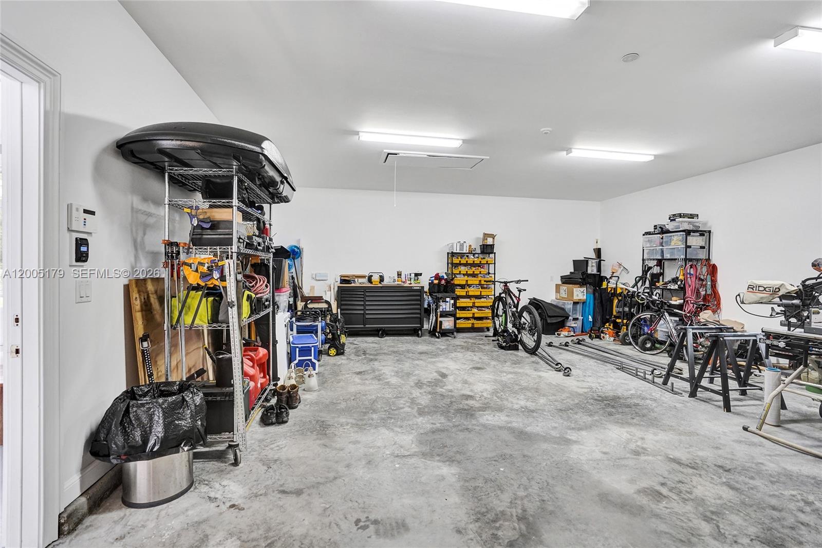 SALERNO SHORES - Residential