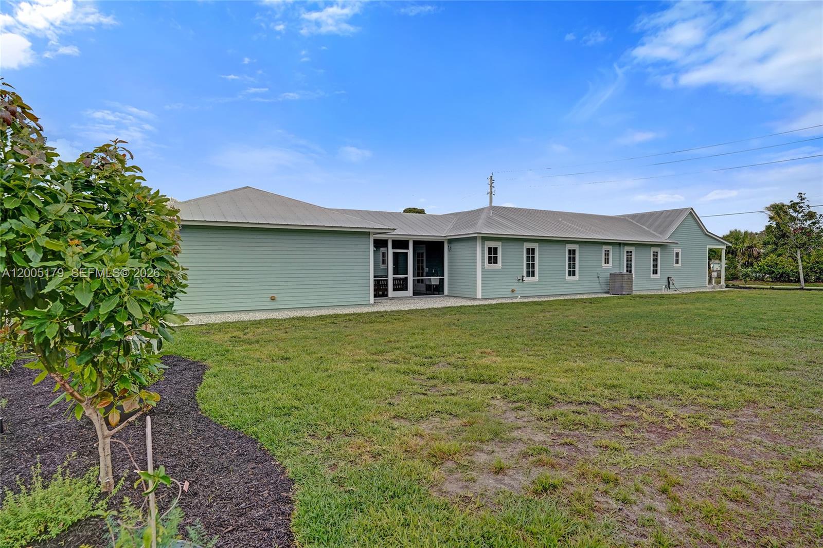 SALERNO SHORES - Residential