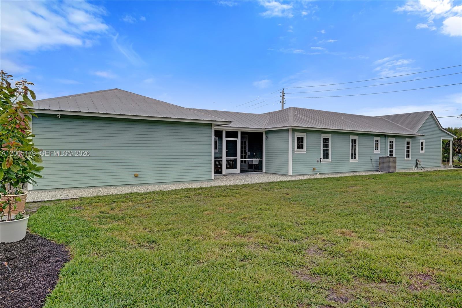 SALERNO SHORES - Residential