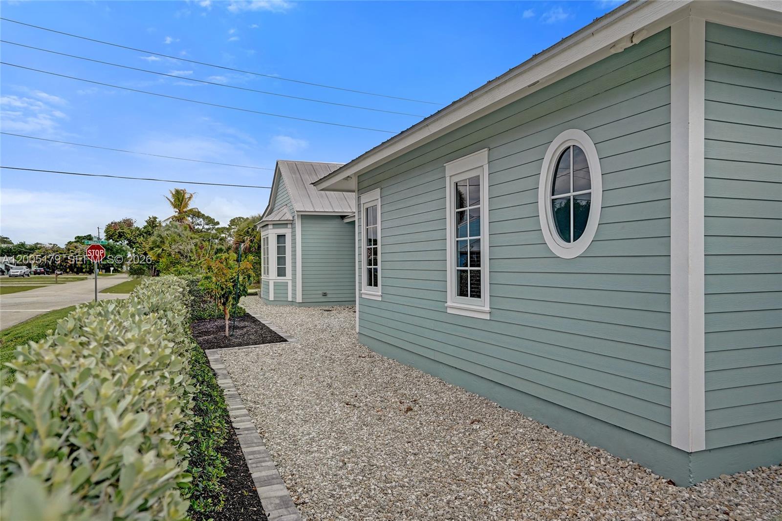 SALERNO SHORES - Residential