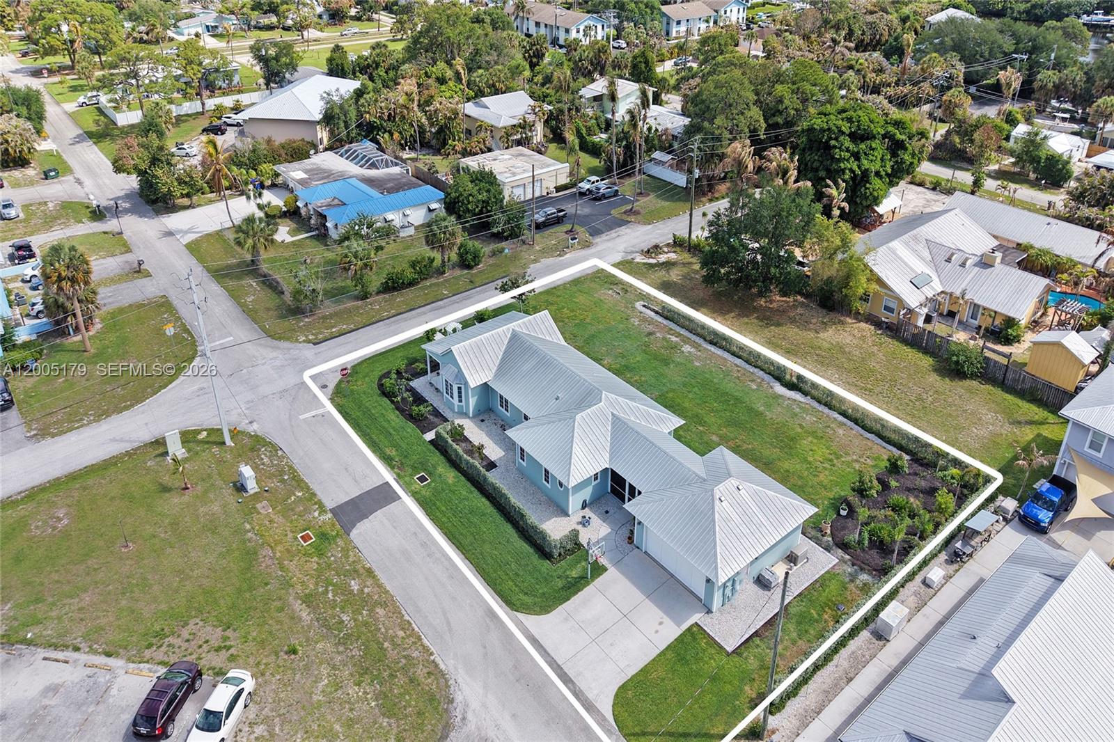 SALERNO SHORES - Residential