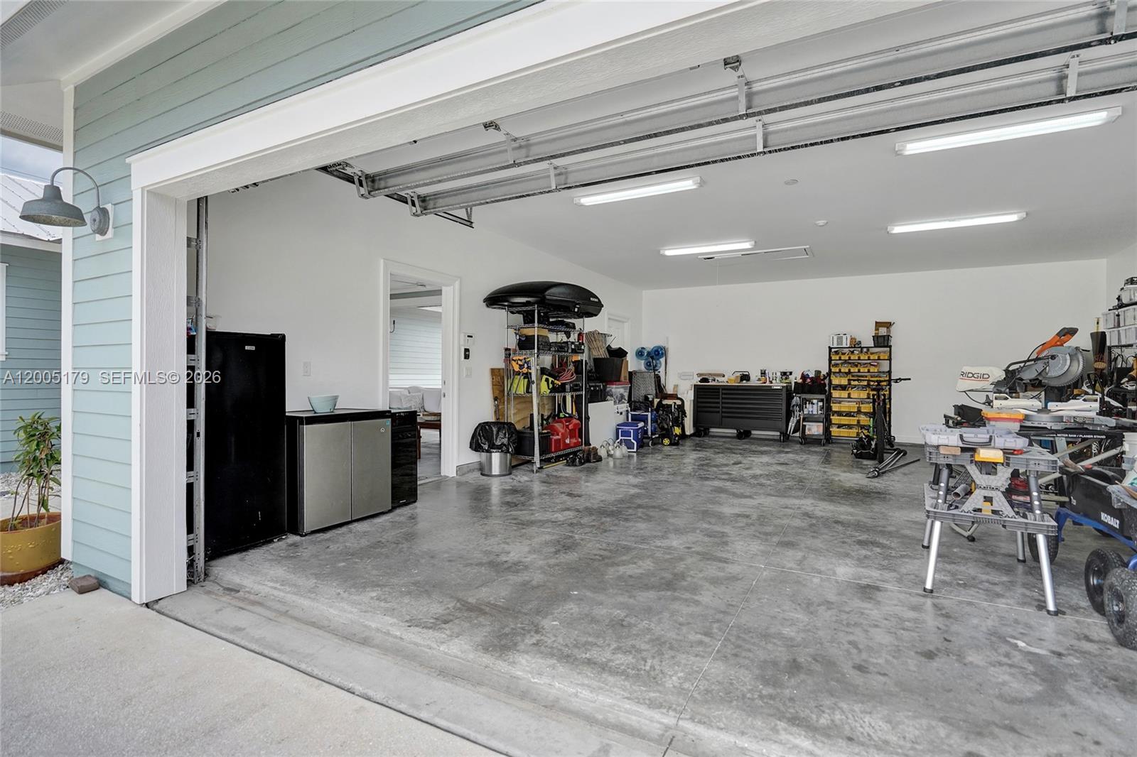 SALERNO SHORES - Residential