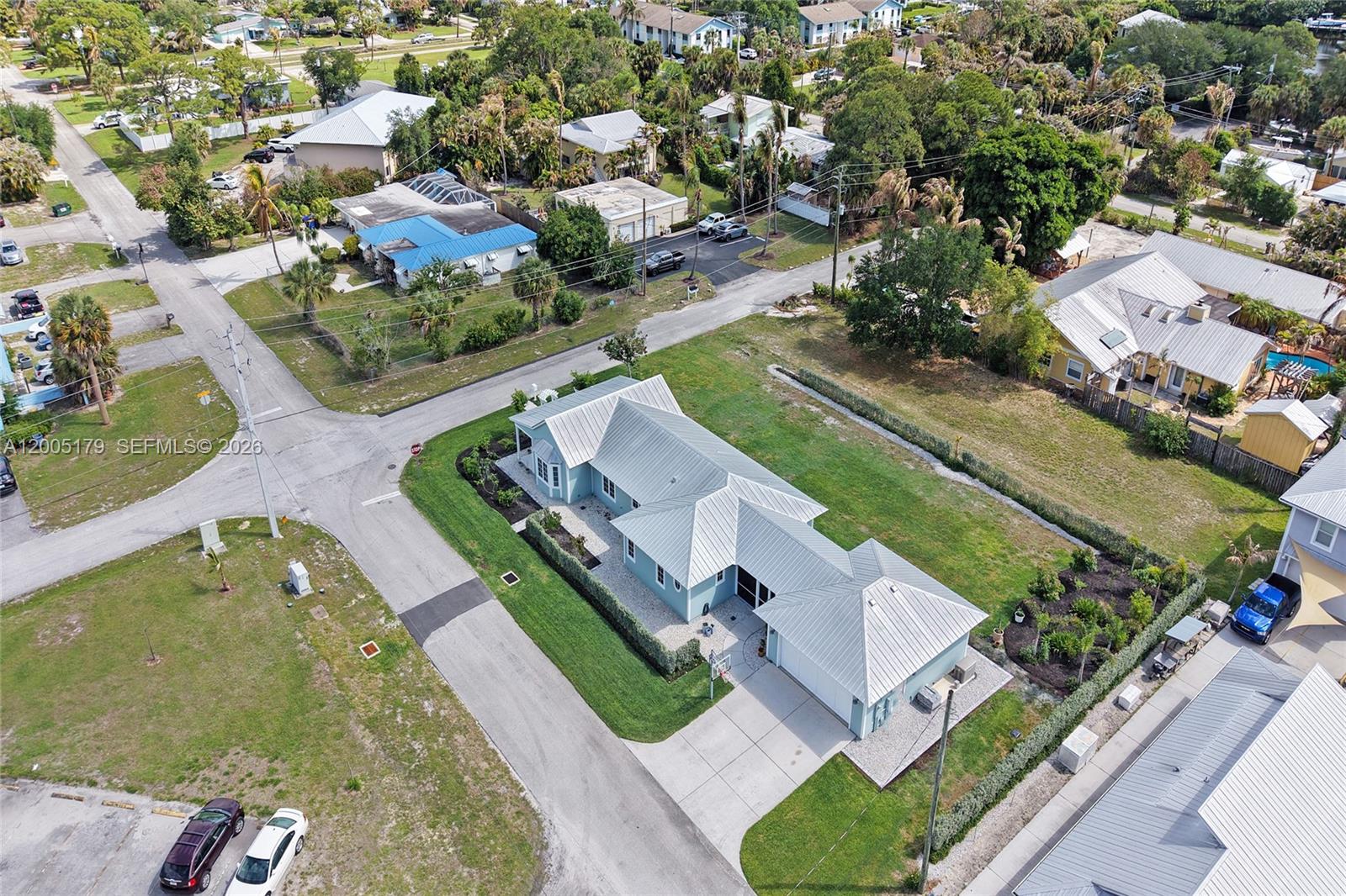 SALERNO SHORES - Residential