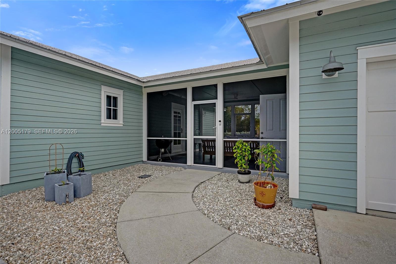 SALERNO SHORES - Residential