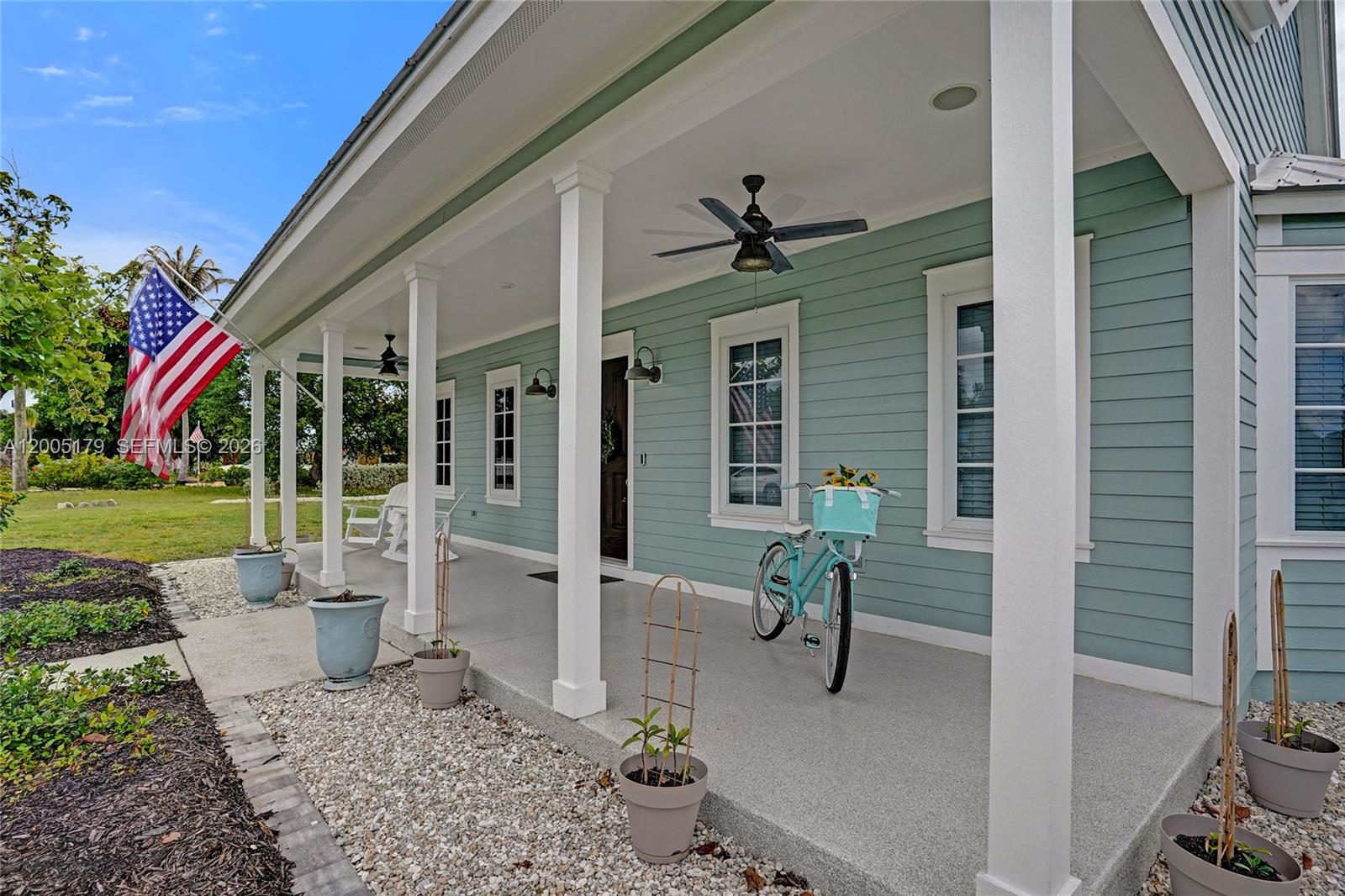 4648 SE Binnacle Way