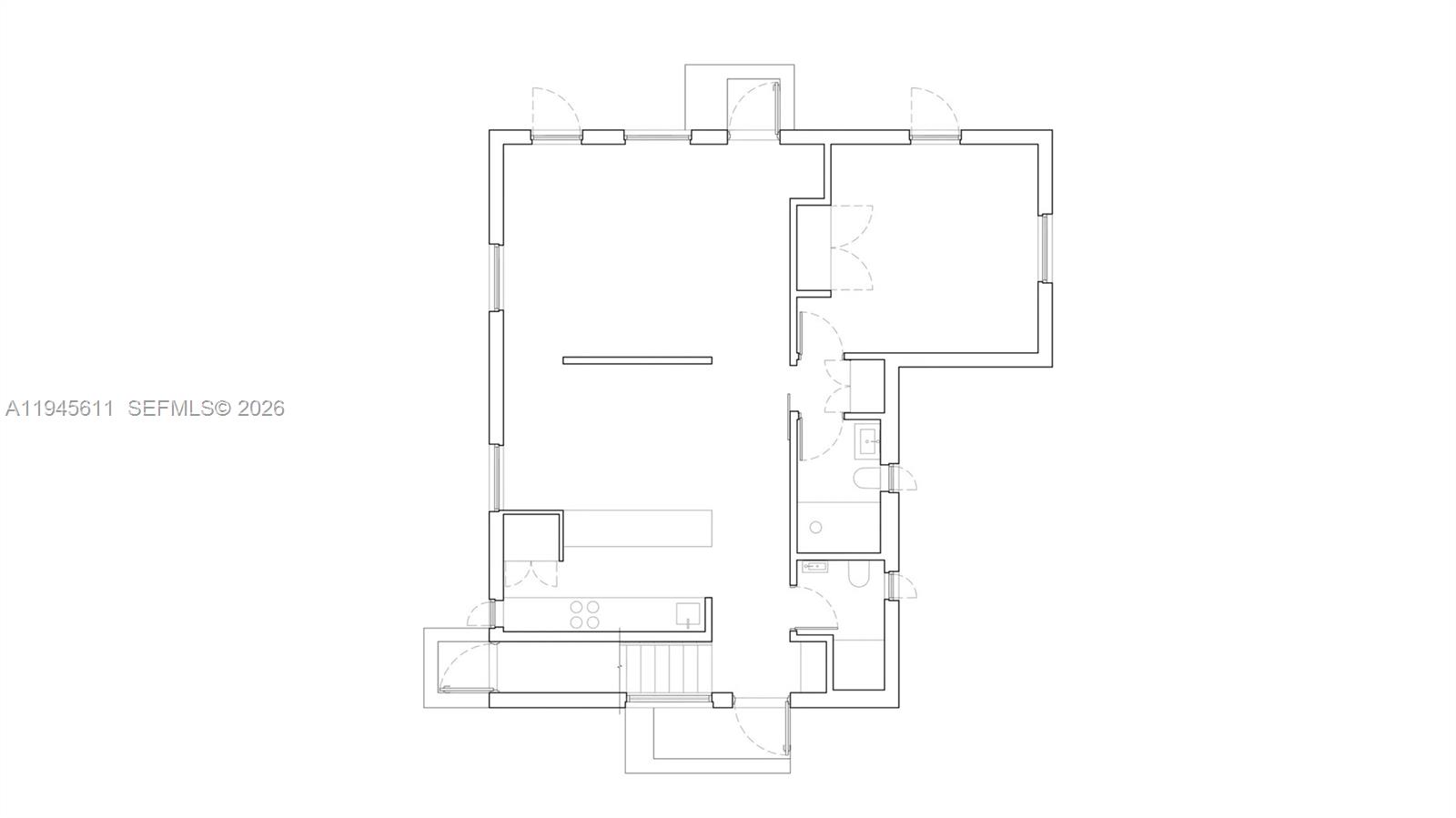 13 53 41 N43FT OF S308FT - Land