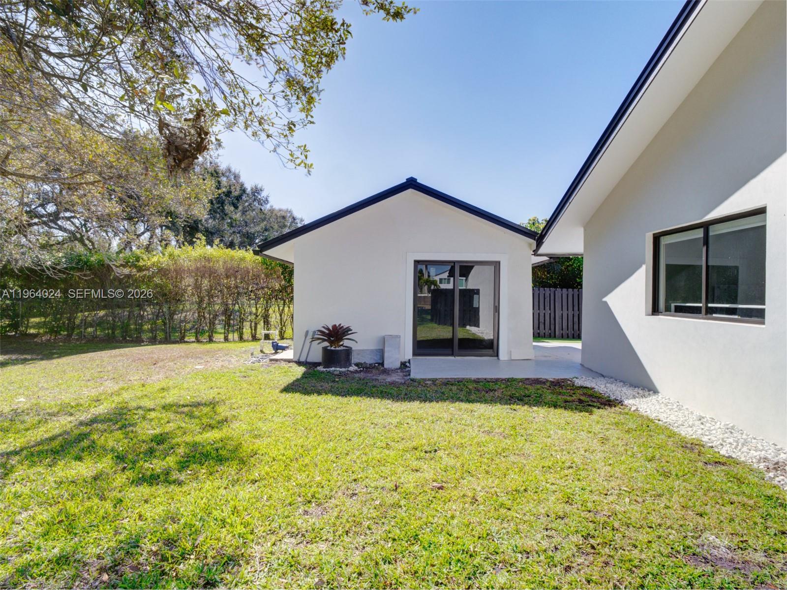 IVANHOE ESTATES - Residential