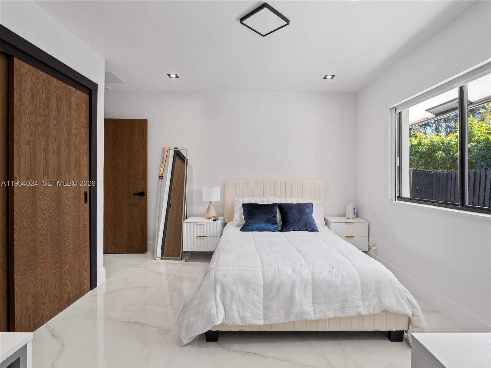 IVANHOE ESTATES - Residential