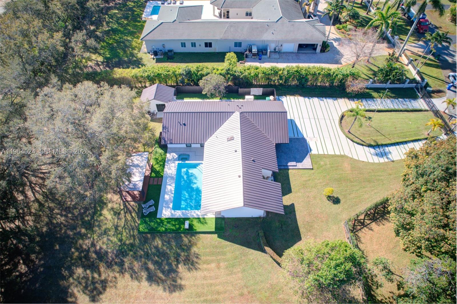 IVANHOE ESTATES - Residential
