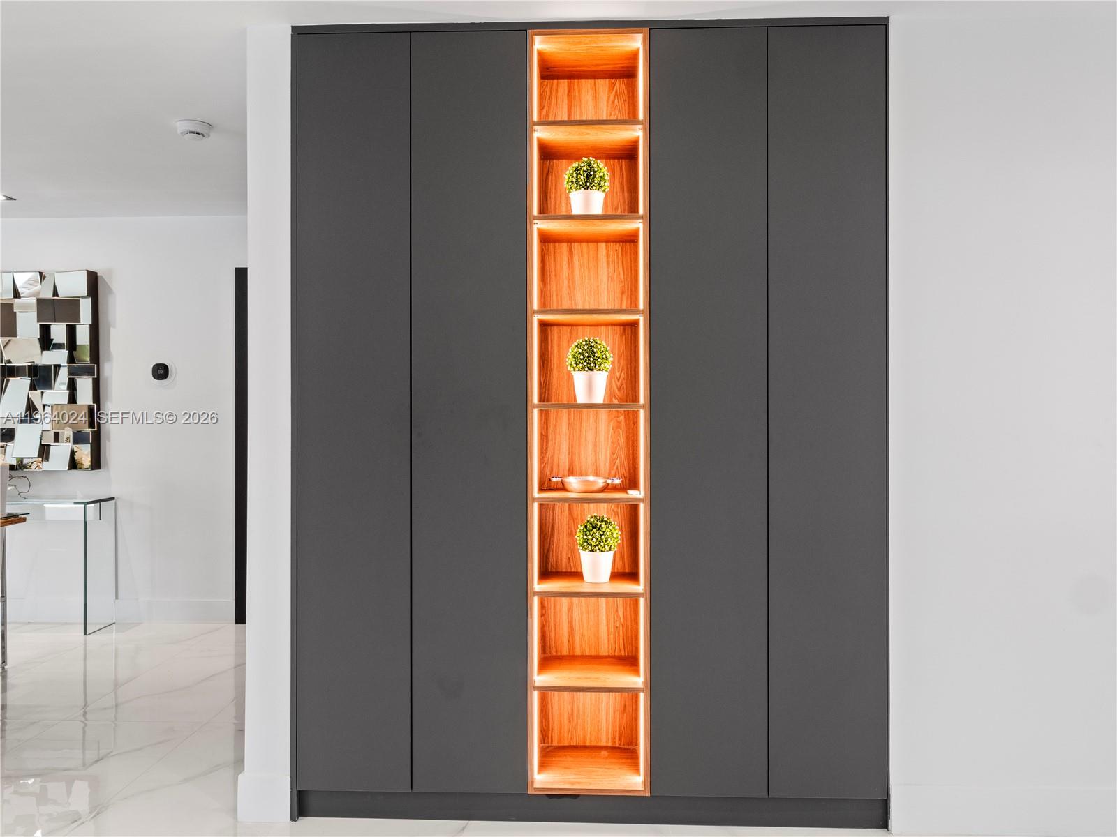 IVANHOE ESTATES - Residential