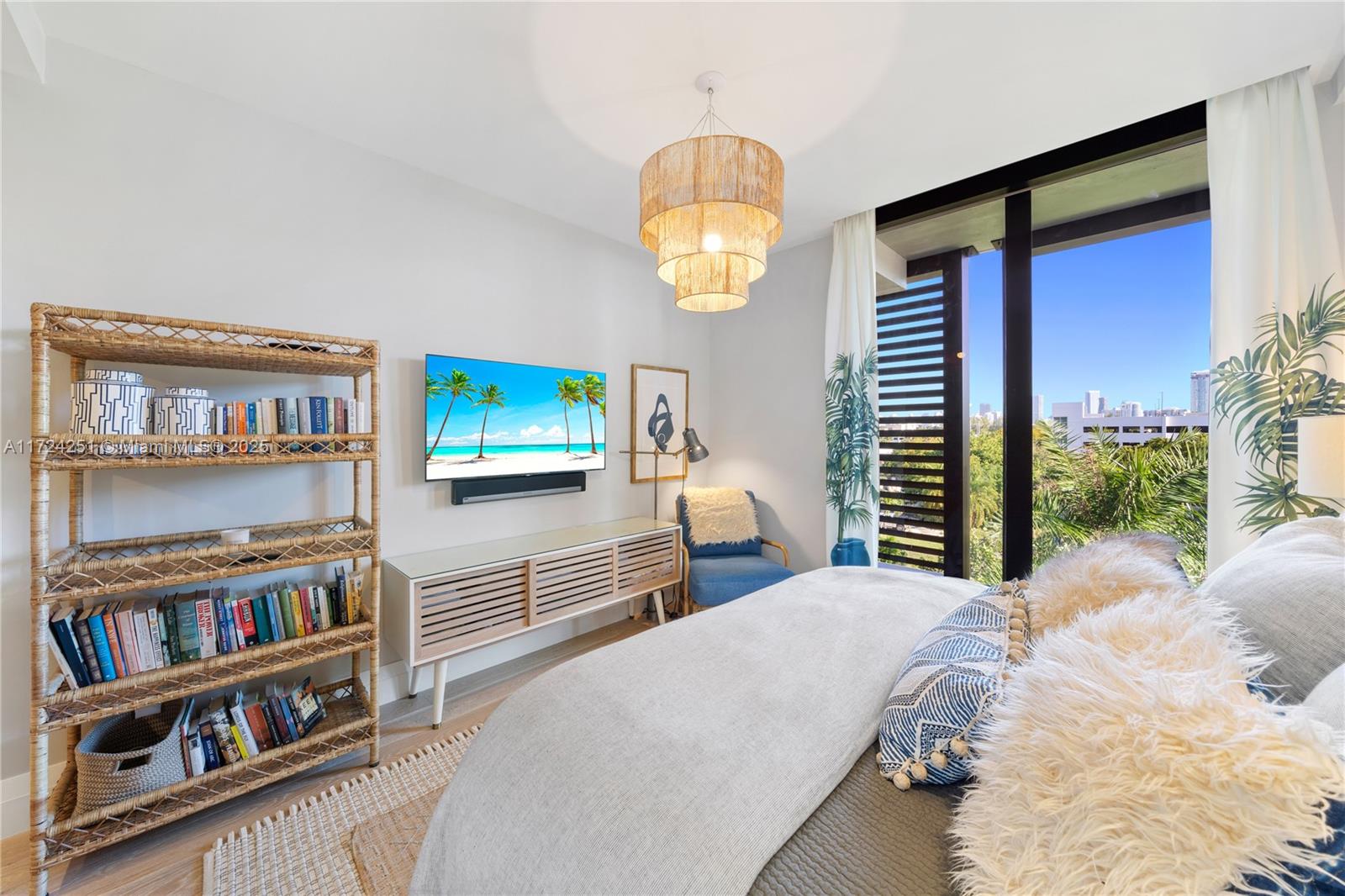 BRICKELLS FLAGLER - Residential
