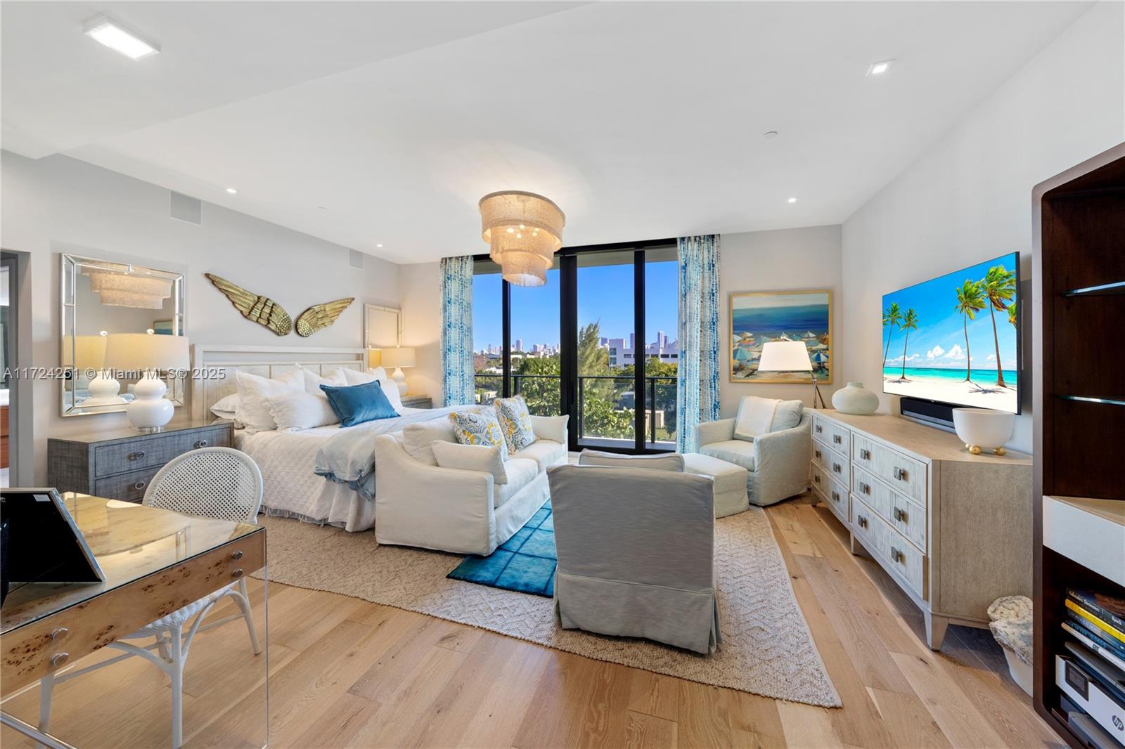 BRICKELLS FLAGLER - Residential