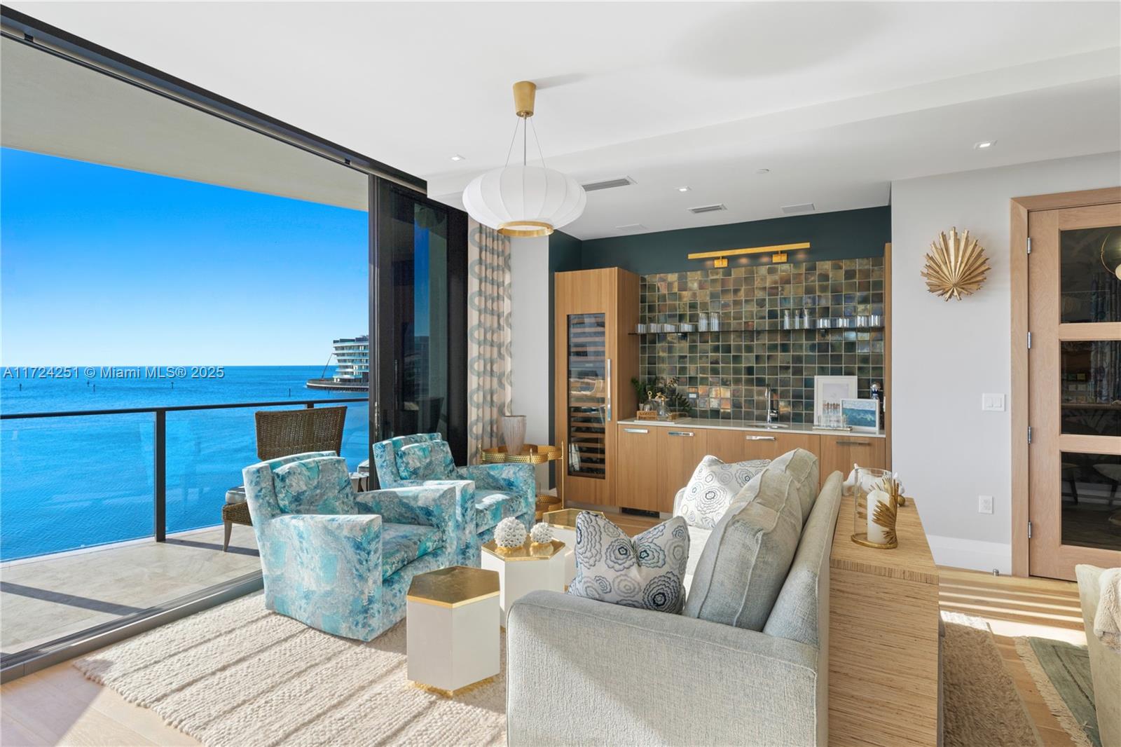 BRICKELLS FLAGLER - Residential