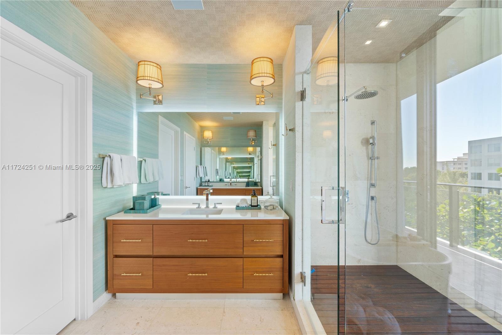 BRICKELLS FLAGLER - Residential