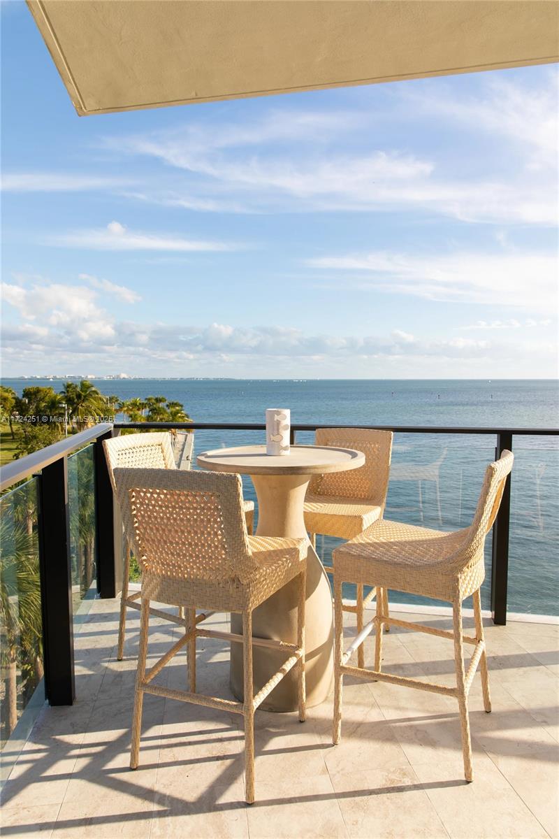 BRICKELLS FLAGLER - Residential