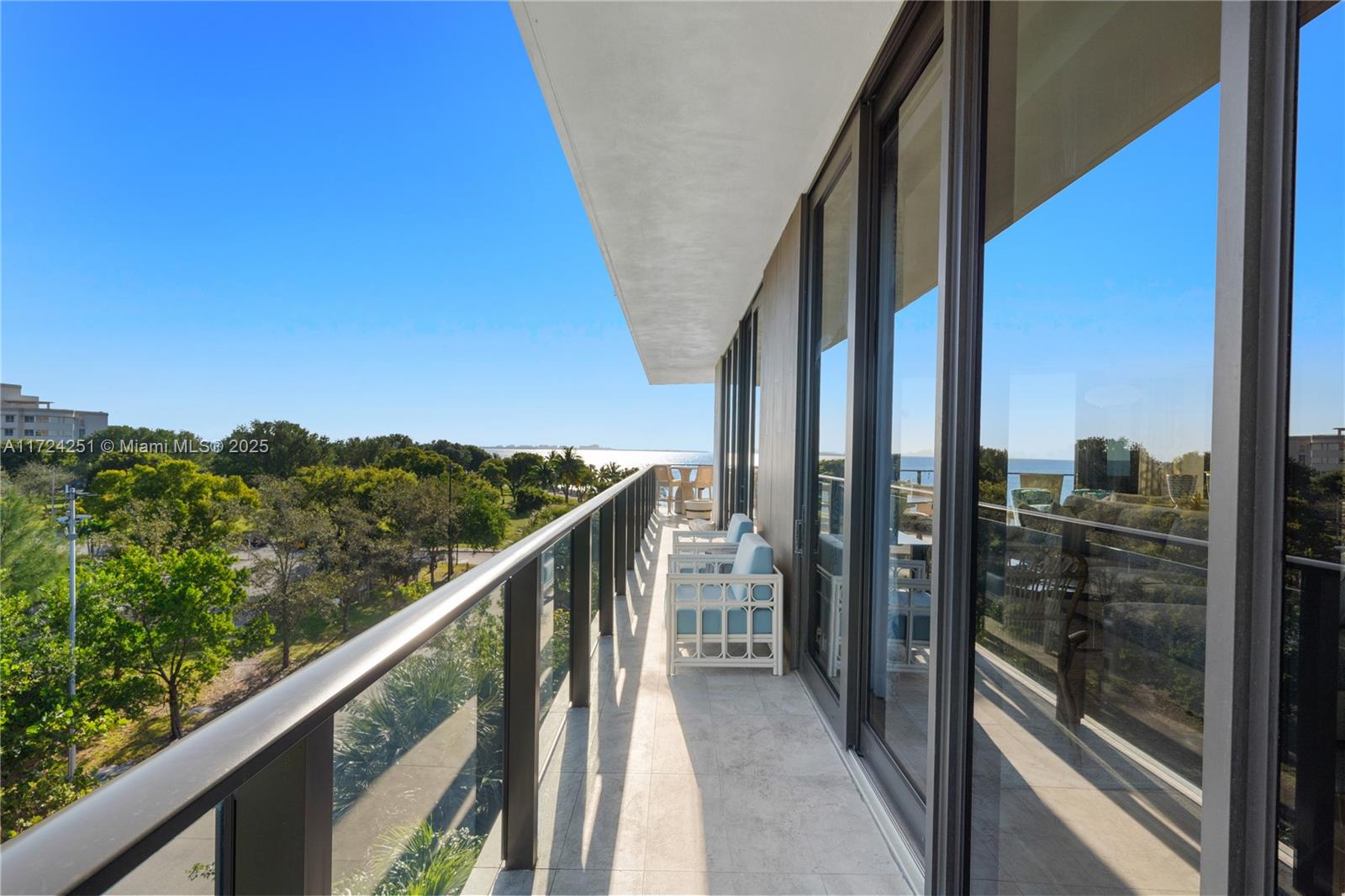 BRICKELLS FLAGLER - Residential
