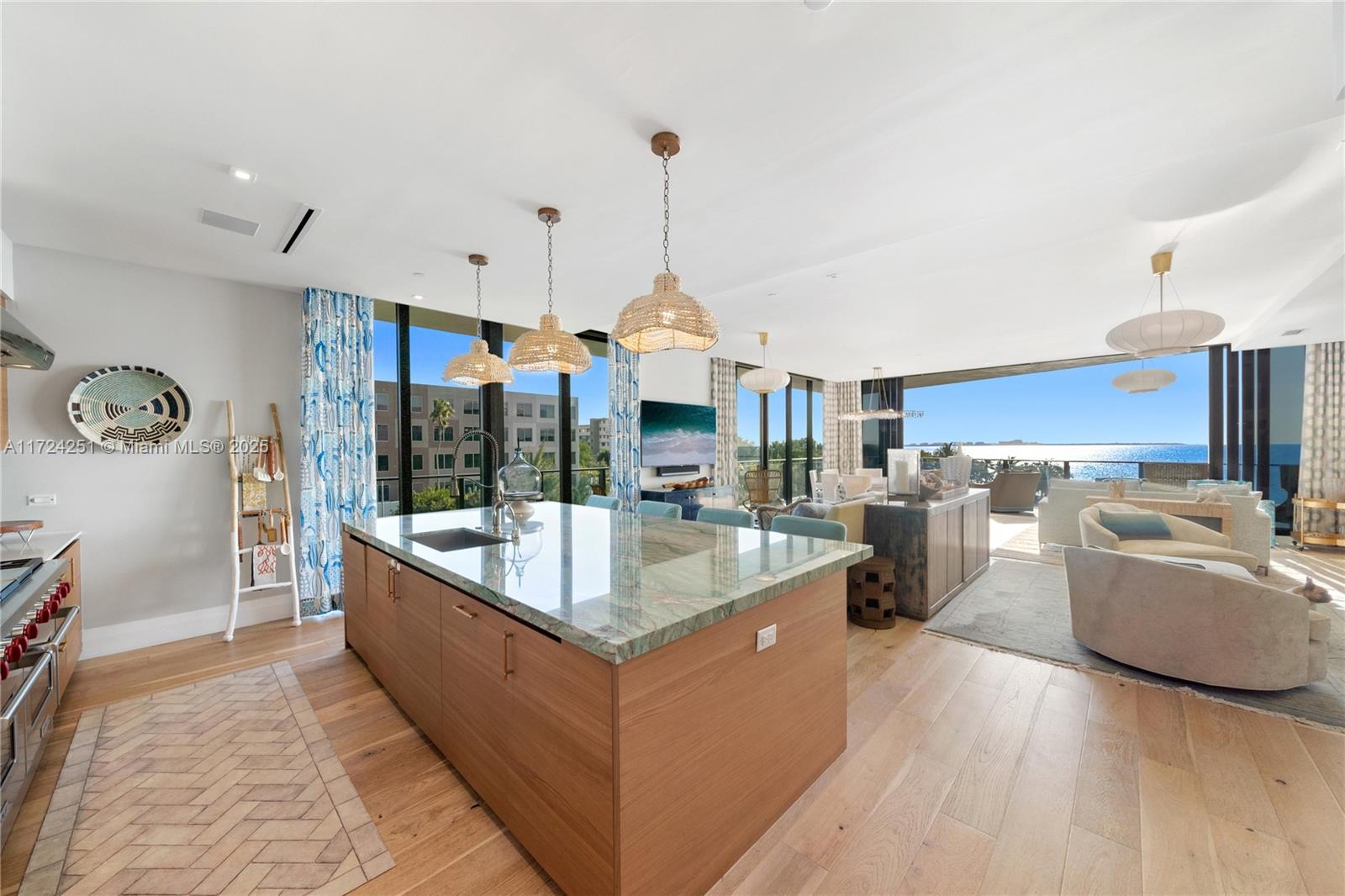 BRICKELLS FLAGLER - Residential