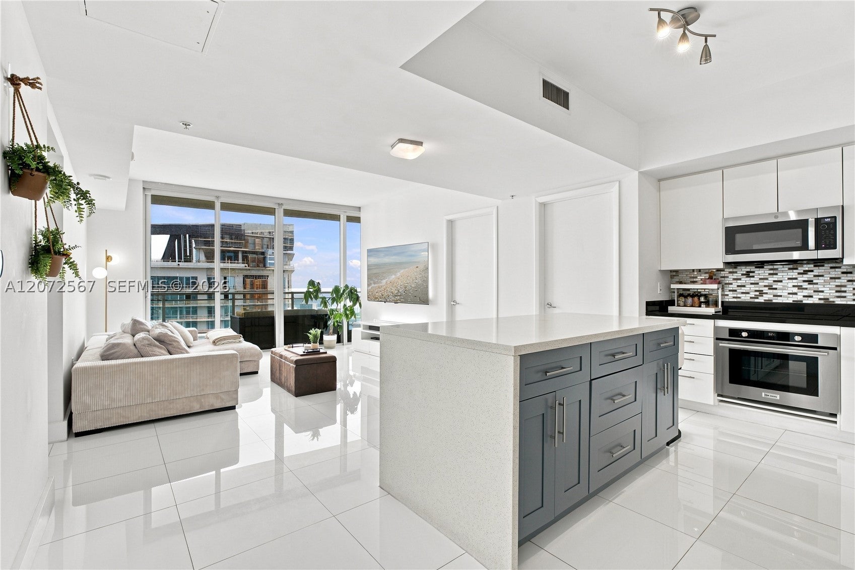 92 SW 3rd St 4904