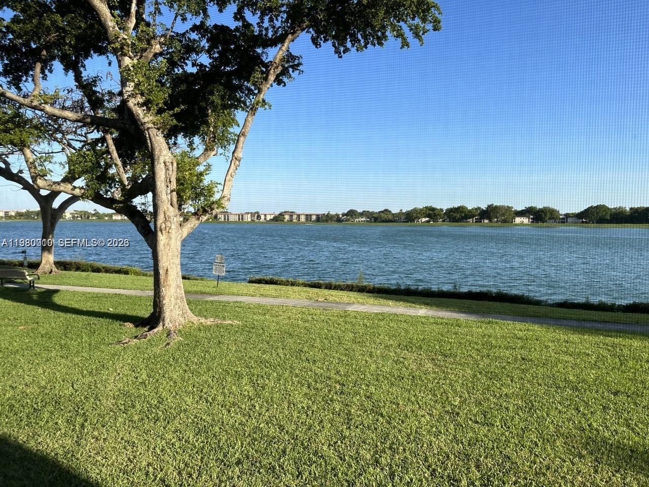 LAKEVIEW OF THE CALF CLUB - Residential Lease