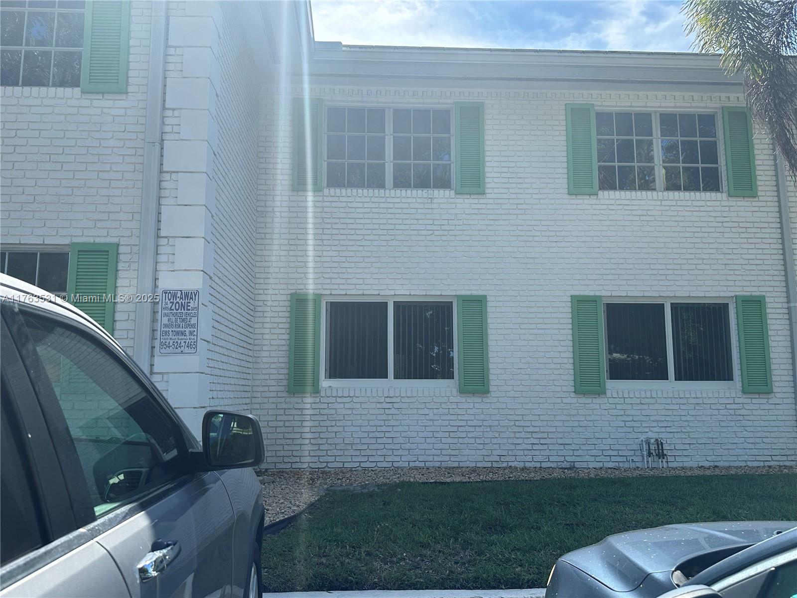 1851 NE 62nd St 504