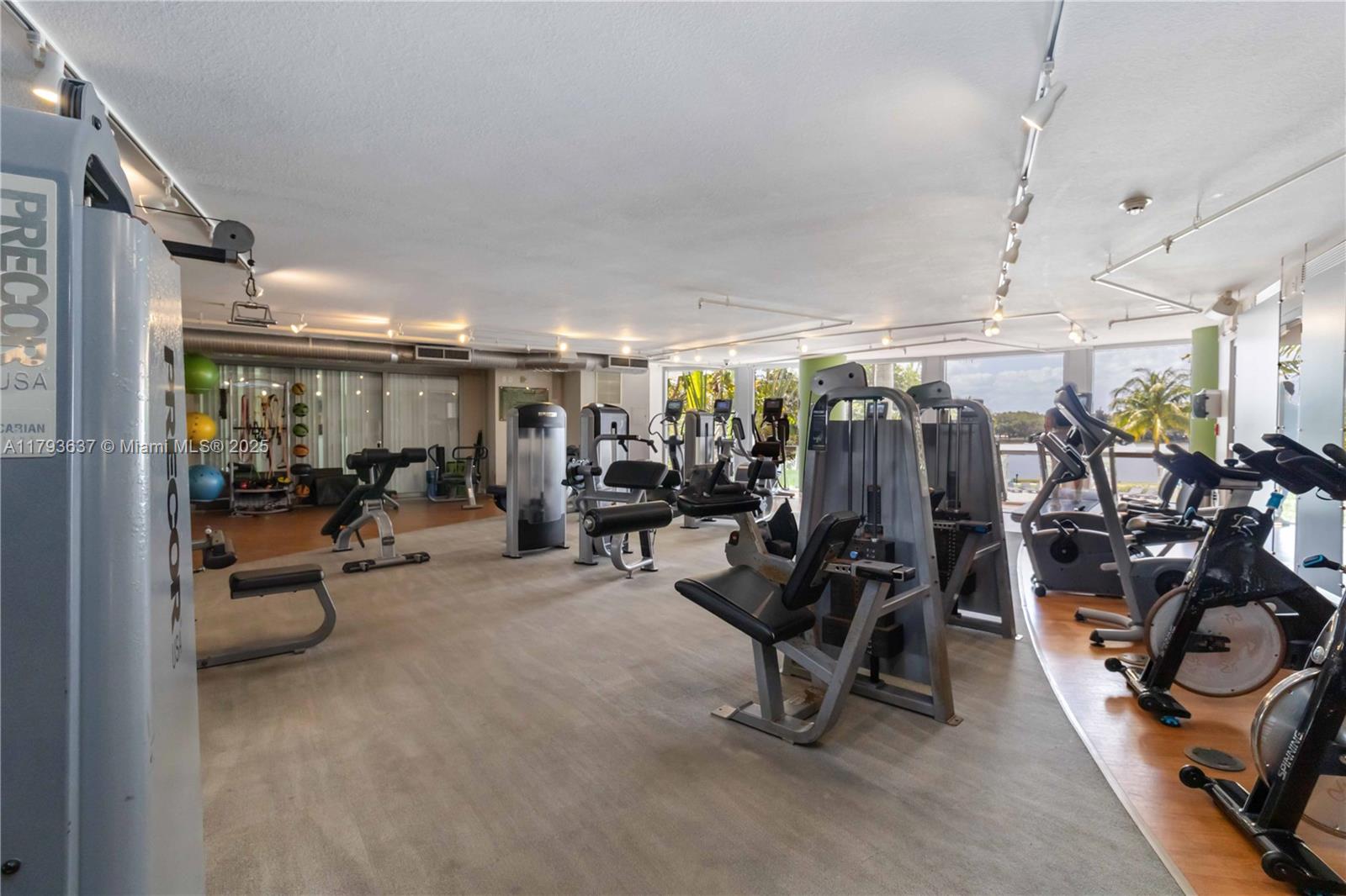 TAO SAWGRASS CONDOMINIUM - Residential